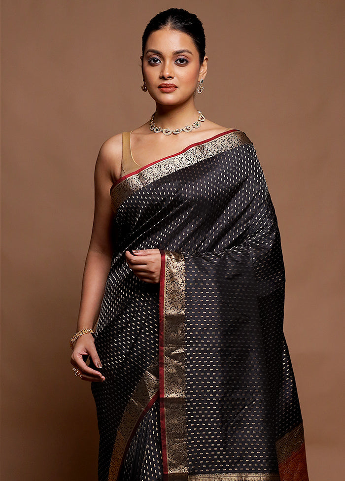 Black Handloom Kanchipuram Pure Silk Saree With Blouse Piece