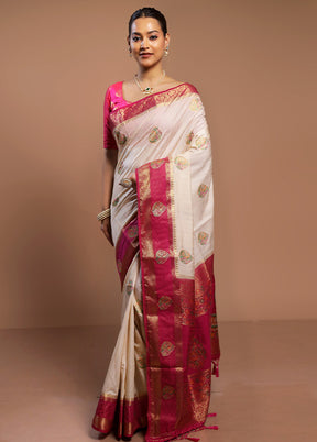 Cream Dupion Silk Saree With Blouse Piece