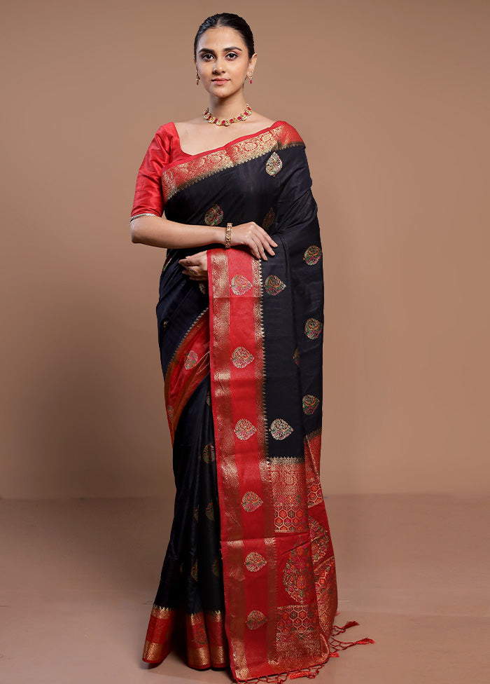 Black Dupion Silk Saree With Blouse Piece