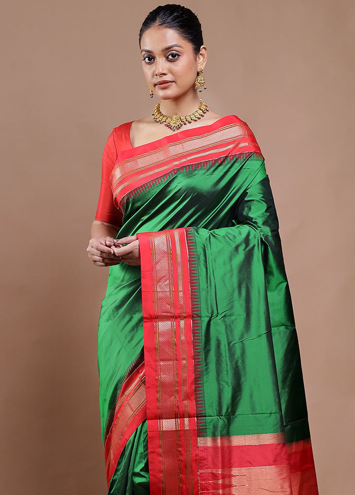 Green Handloom Kanjivaram Pure Silk Saree With Blouse Piece