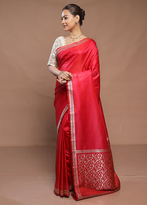 Red Banarasi Silk Saree With Blouse Piece