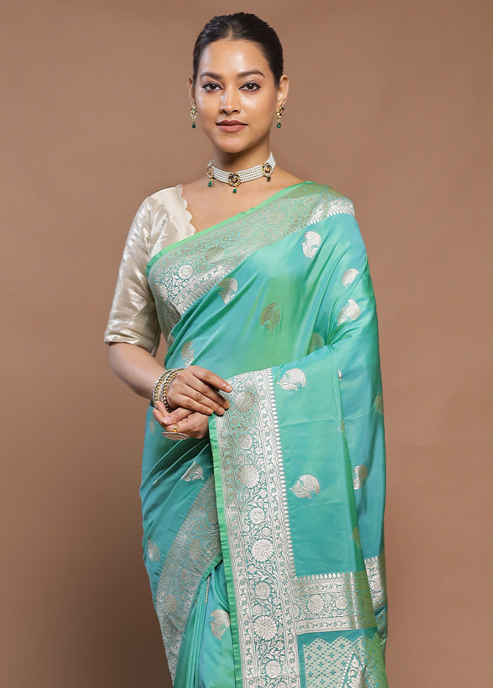 Green Katan Silk Saree With Blouse Piece