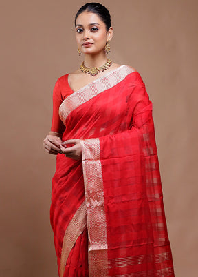 Red Cotton Saree With Blouse Piece