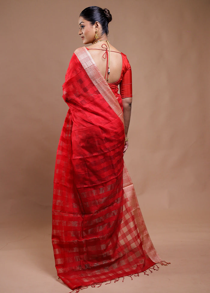 Red Cotton Saree With Blouse Piece