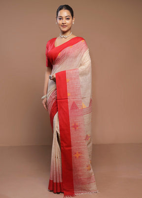 Cream Cotton Saree With Blouse Piece