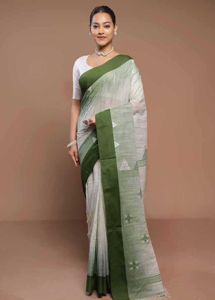 Cream Cotton Saree With Blouse Piece