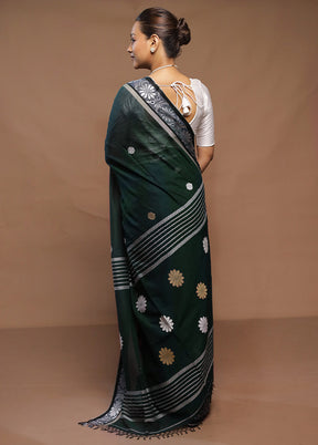 Green Cotton Saree With Blouse Piece