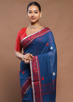 Blue Cotton Saree With Blouse Piece