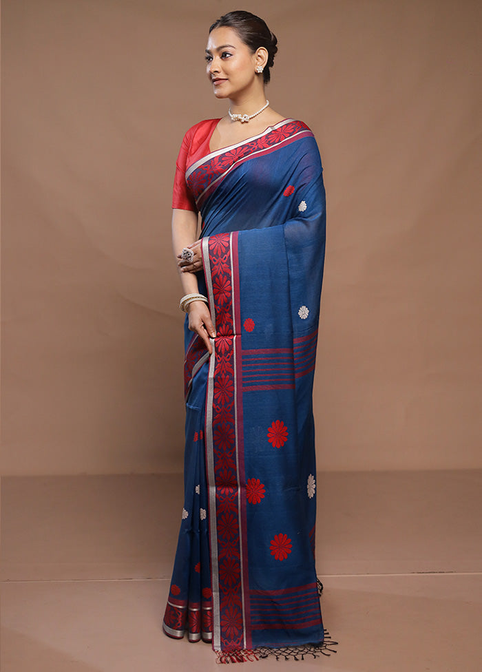 Blue Cotton Saree With Blouse Piece