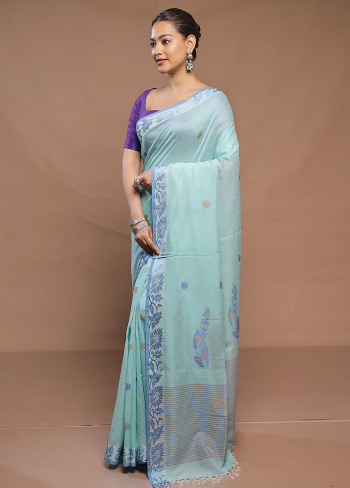 Blue Cotton Saree With Blouse Piece