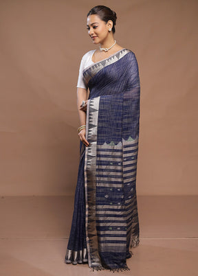 Blue Cotton Saree With Blouse Piece