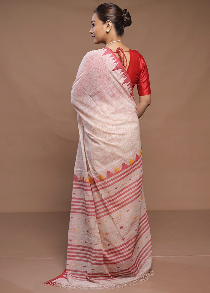 Cream Cotton Saree With Blouse Piece