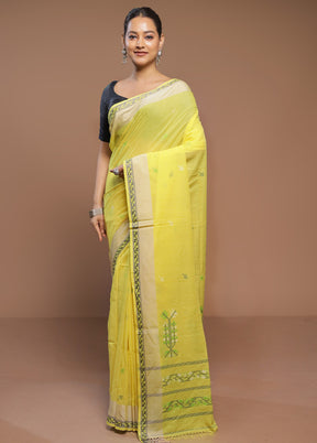 Yellow Cotton Saree With Blouse Piece