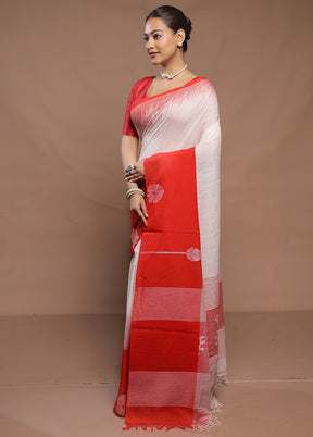 White Cotton Saree With Blouse Piece