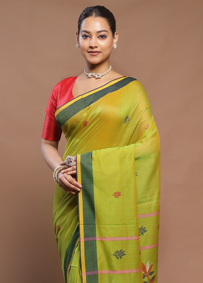 Green Cotton Saree With Blouse Piece