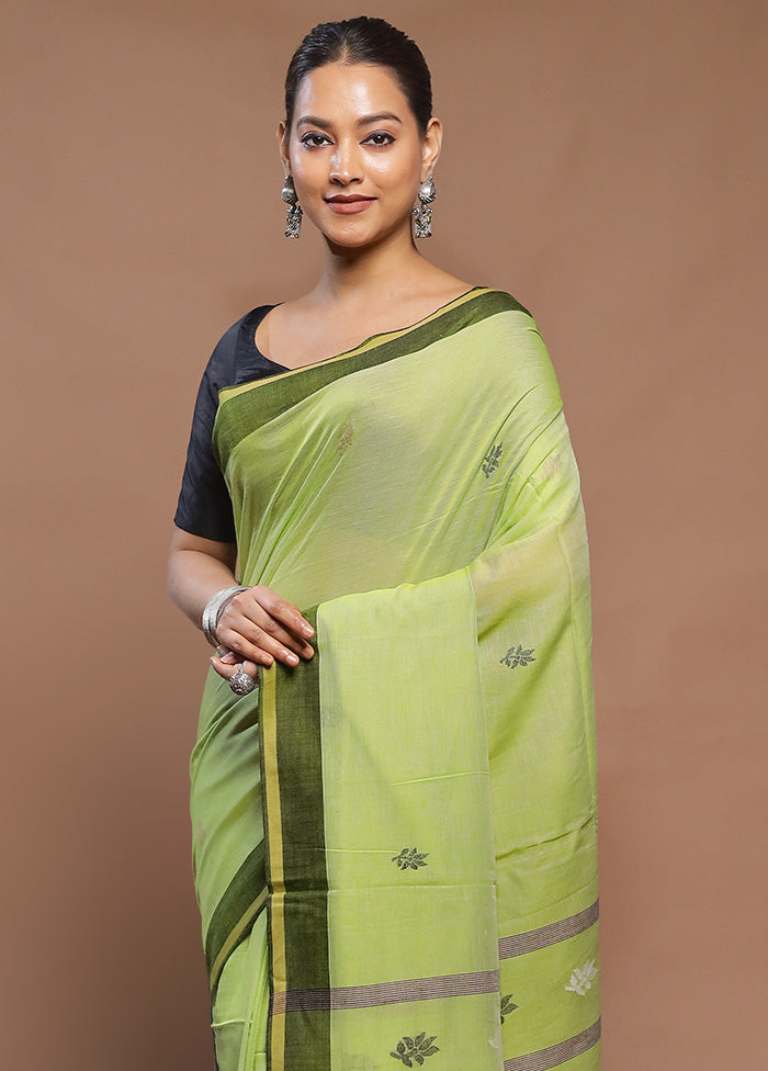 Green Cotton Saree With Blouse Piece