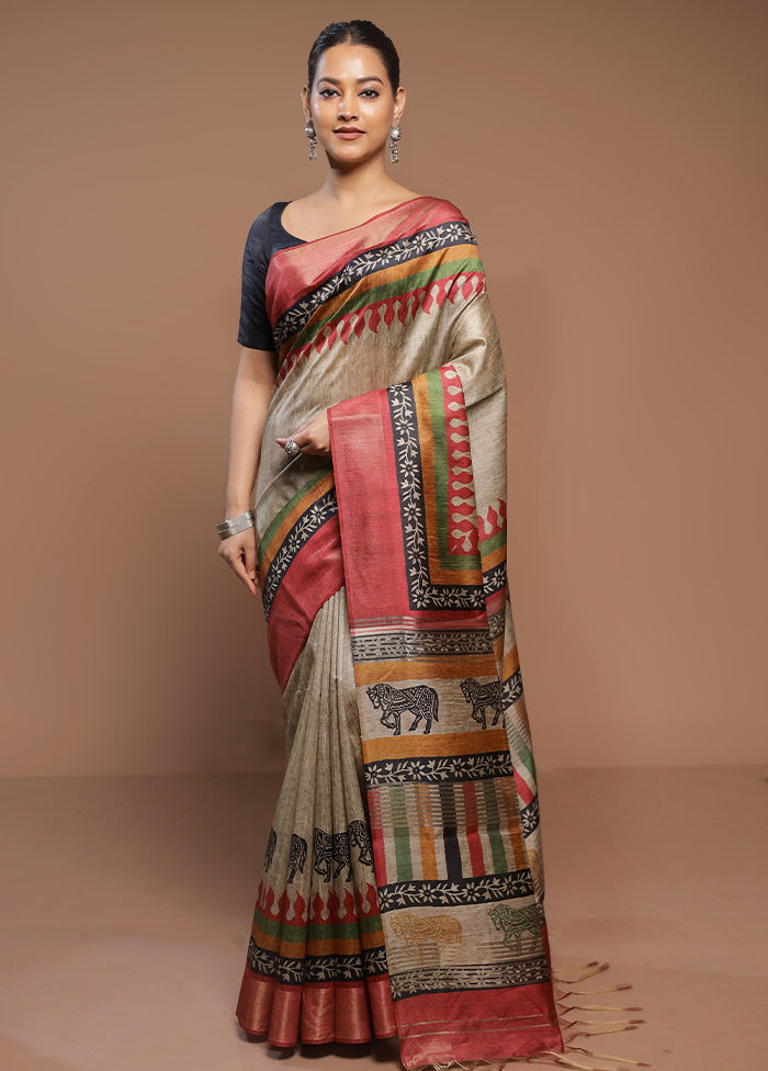 Cream Tussar Silk Saree With Blouse Piece