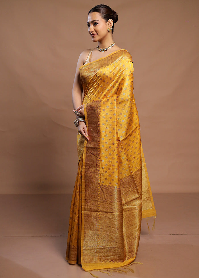 Yellow Tussar Silk Saree With Blouse Piece