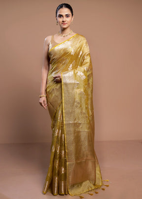 Yellow Crushed Tissue Silk Saree With Blouse Piece