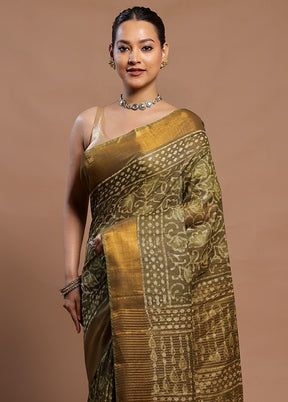 Green Linen Silk Saree With Blouse Piece