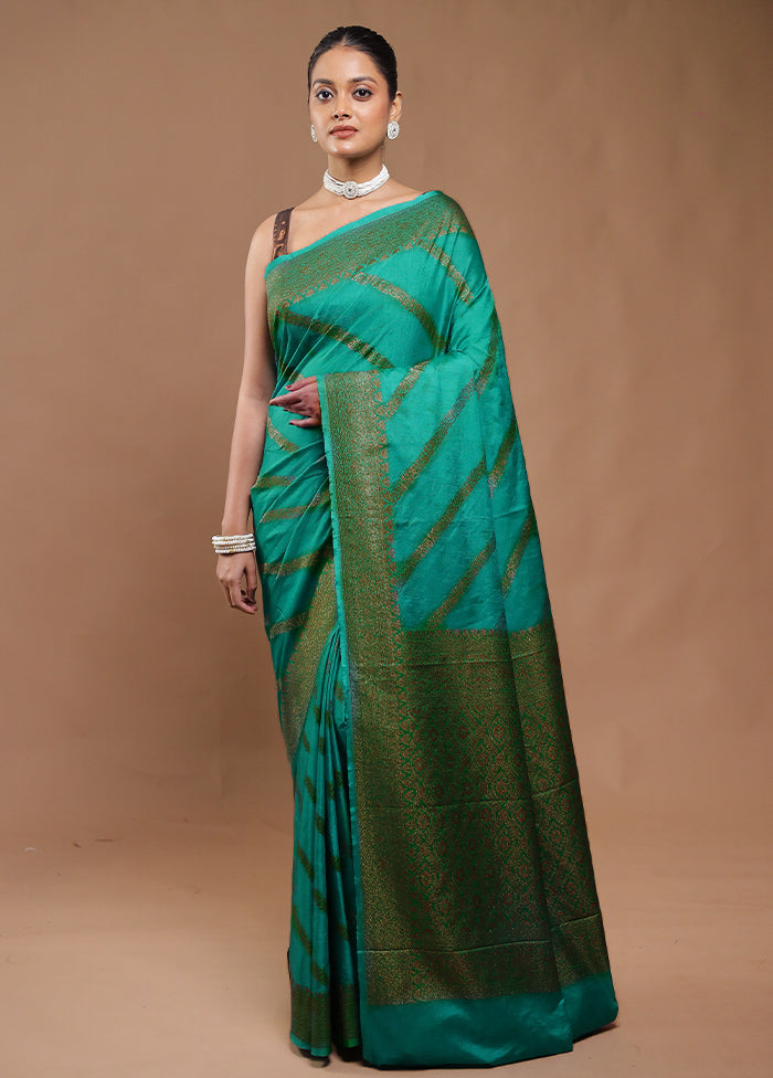 Green Dupion Silk Saree With Blouse Piece