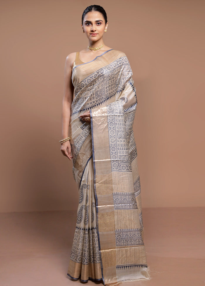 Cream Tussar Silk Saree With Blouse Piece