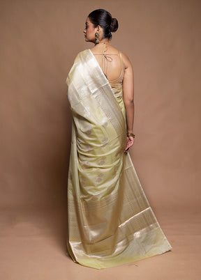 Green Dupion Silk Saree With Blouse Piece