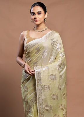 Cream Dupion Silk Saree With Blouse Piece