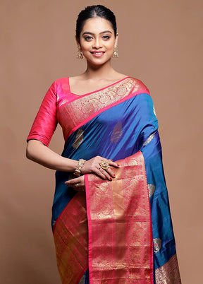 Blue Handloom Kanjivaram Pure Silk Saree With Blouse Piece