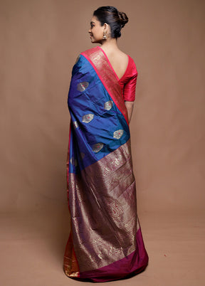 Blue Handloom Kanjivaram Pure Silk Saree With Blouse Piece