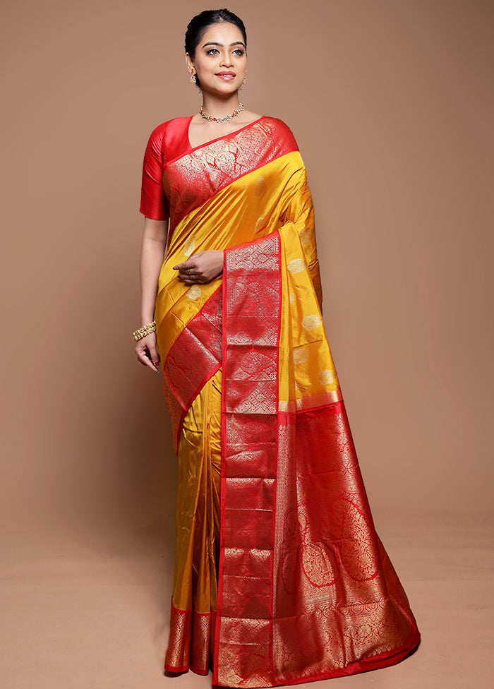 Yellow Handloom Kanchipuram Pure Silk Saree With Blouse Piece