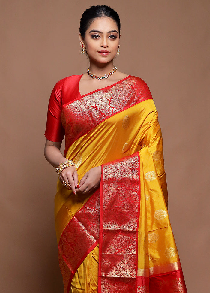 Yellow Handloom Kanchipuram Pure Silk Saree With Blouse Piece