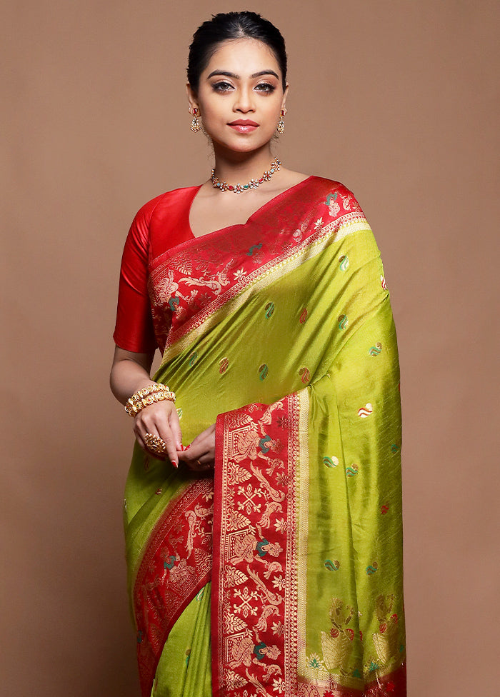 Green Dupion Silk Saree With Blouse Piece