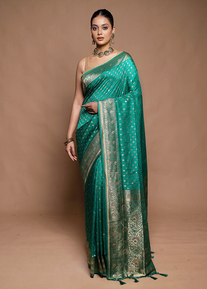 Green Dupion Silk Saree With Blouse Piece