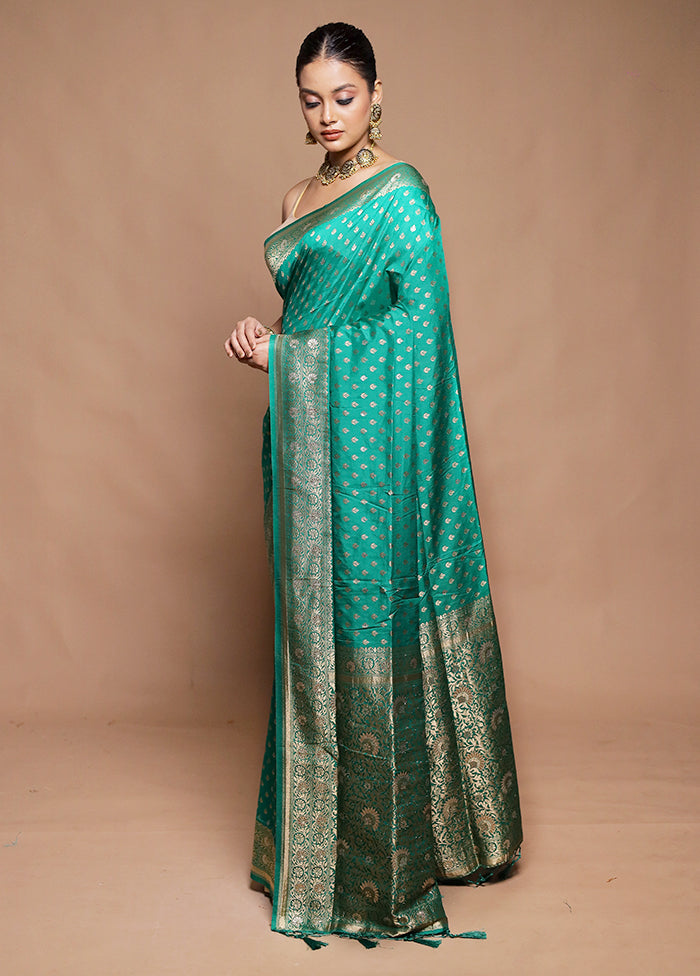 Green Dupion Silk Saree With Blouse Piece