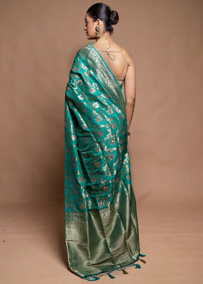 Green Dupion Silk Saree With Blouse Piece