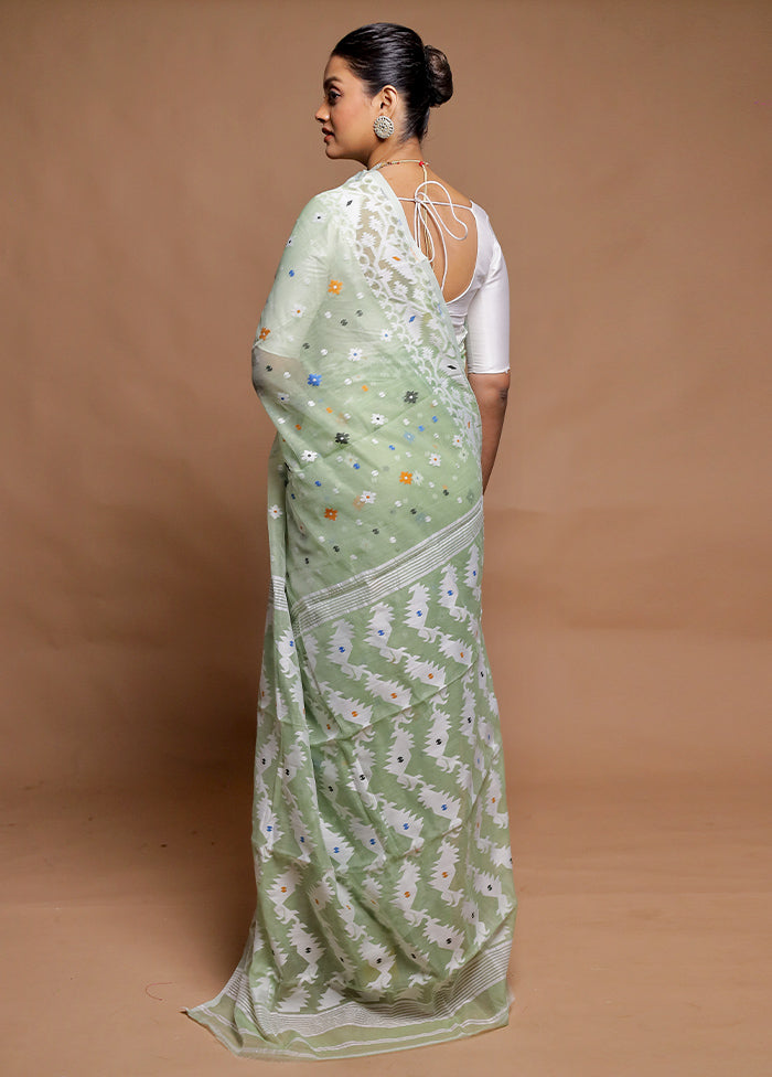 Green Tant Jamdani Saree Without Blouse Piece