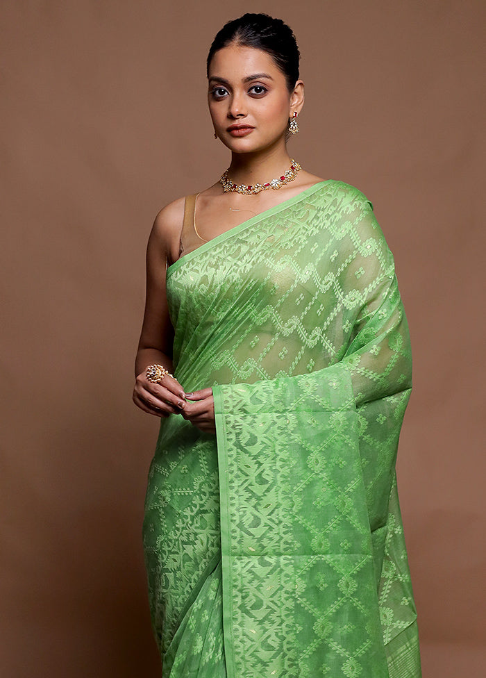 Green Tant Jamdani Saree Without Blouse Piece