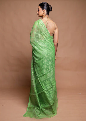 Green Tant Jamdani Saree Without Blouse Piece