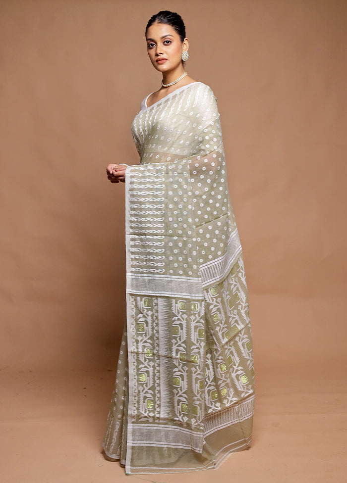 Grey Tant Jamdani Saree Without Blouse Piece