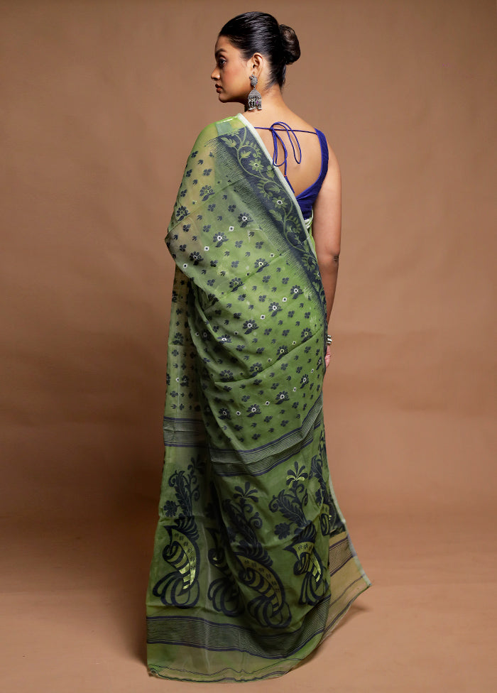 Green Tant Jamdani Saree Without Blouse Piece