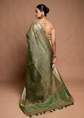 Green Crushed Tissue Silk Saree With Blouse Piece
