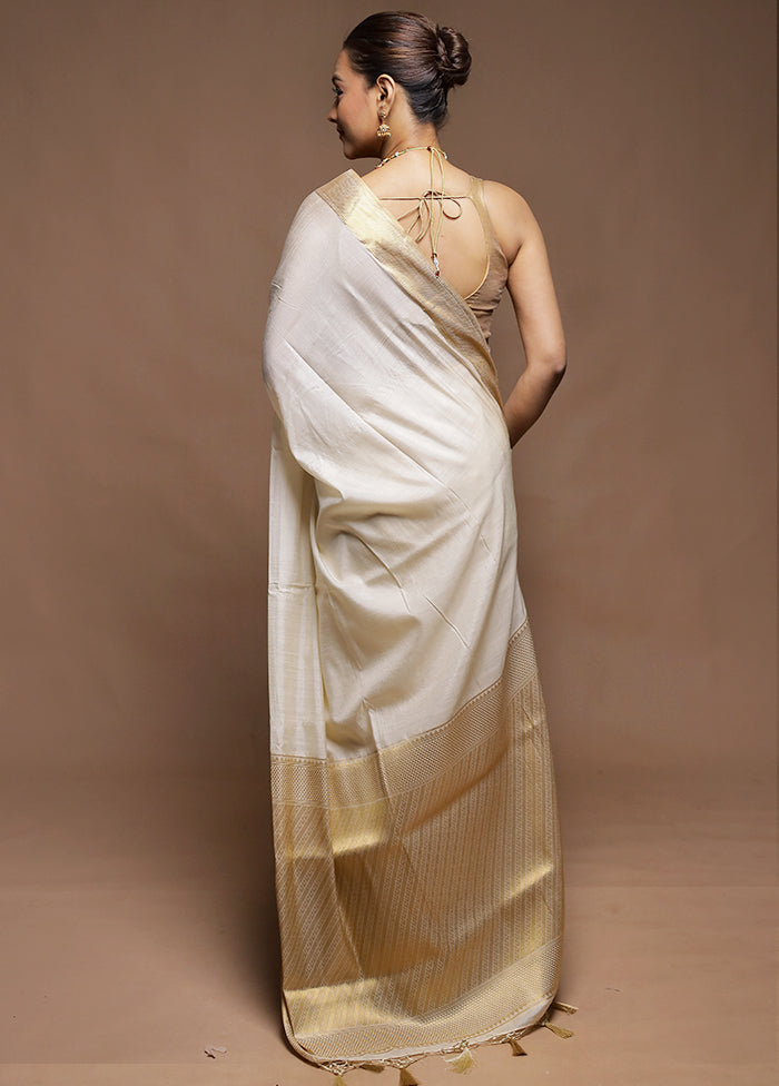 Cream Dupion Silk Saree With Blouse Piece