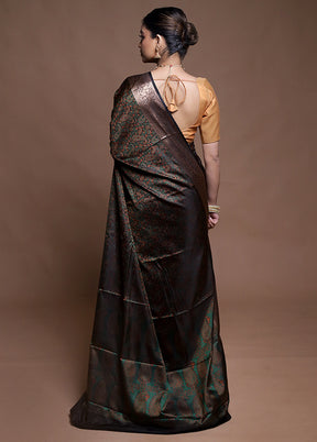 Black Tanchoi Silk Saree With Blouse Piece