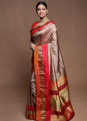 Cream Handloom Kanchipuram Pure Silk Saree With Blouse Piece