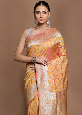 Yellow Uppada Silk Saree With Blouse Piece