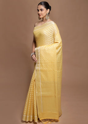 Yellow Kora Silk Saree With Blouse Piece
