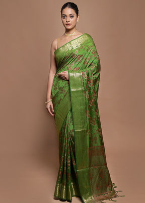 Green Dupion Silk Saree With Blouse Piece