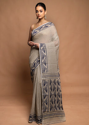 Cream Jamdani Cotton Saree Without Blouse Piece