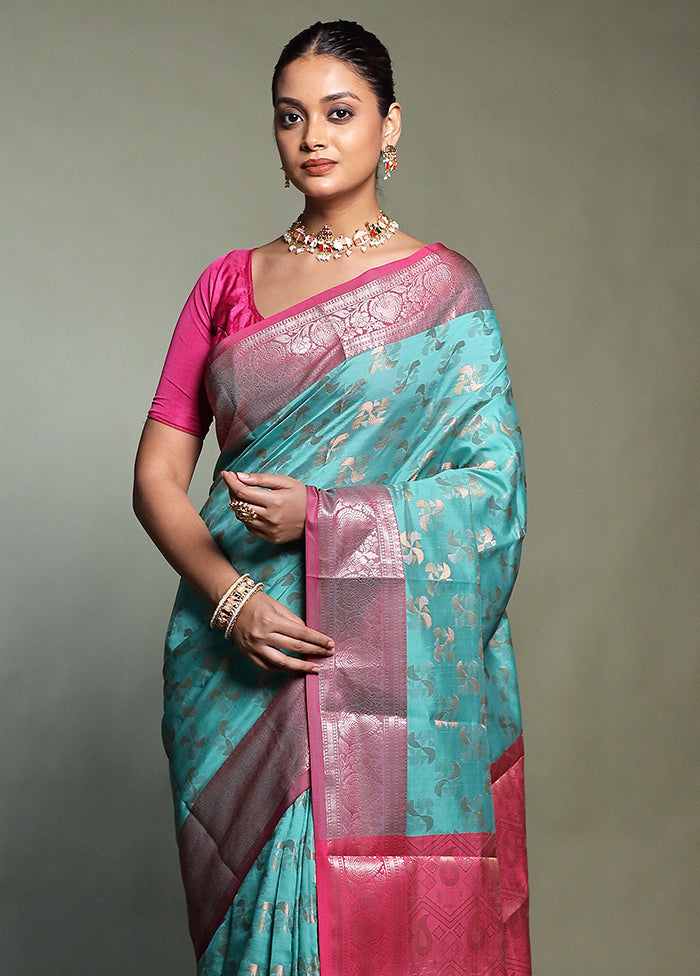 Green Kora Silk Saree With Blouse Piece